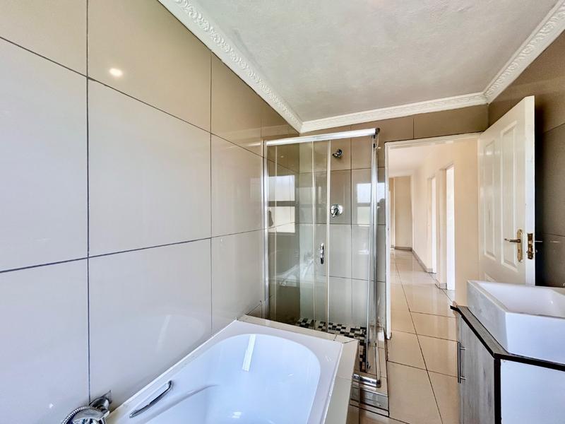 4 Bedroom Property for Sale in Melodie North West